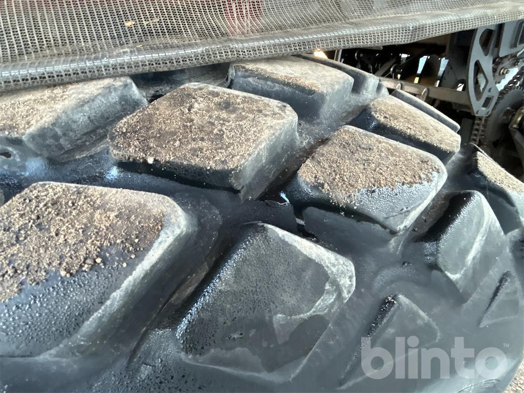 Пресс-подборщик рулонный Massey Ferguson 2190 (2010): фото 48