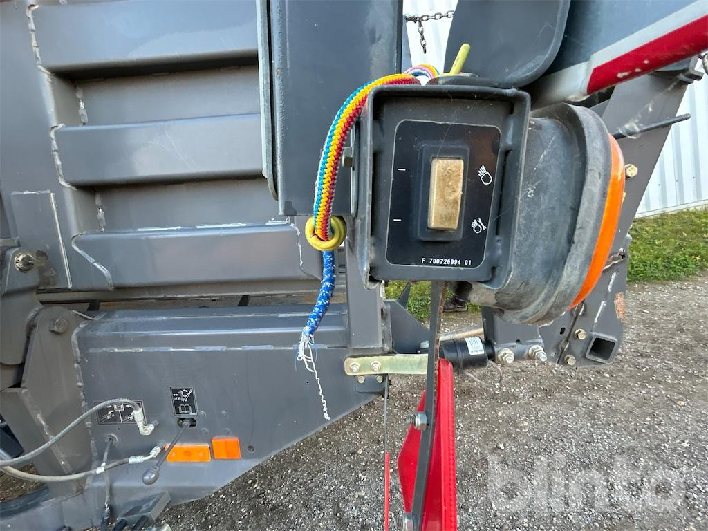 Пресс-подборщик рулонный Massey Ferguson 2190 (2010): фото 38