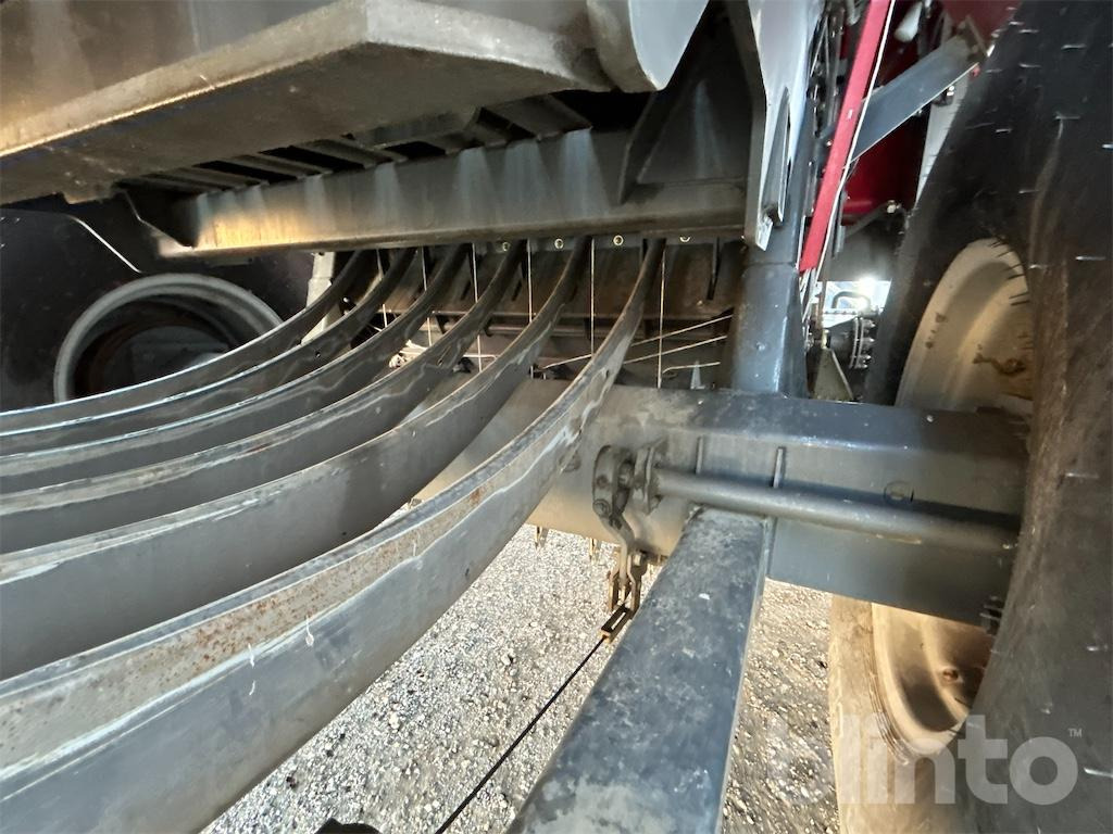 Пресс-подборщик рулонный Massey Ferguson 2190 (2010): фото 45