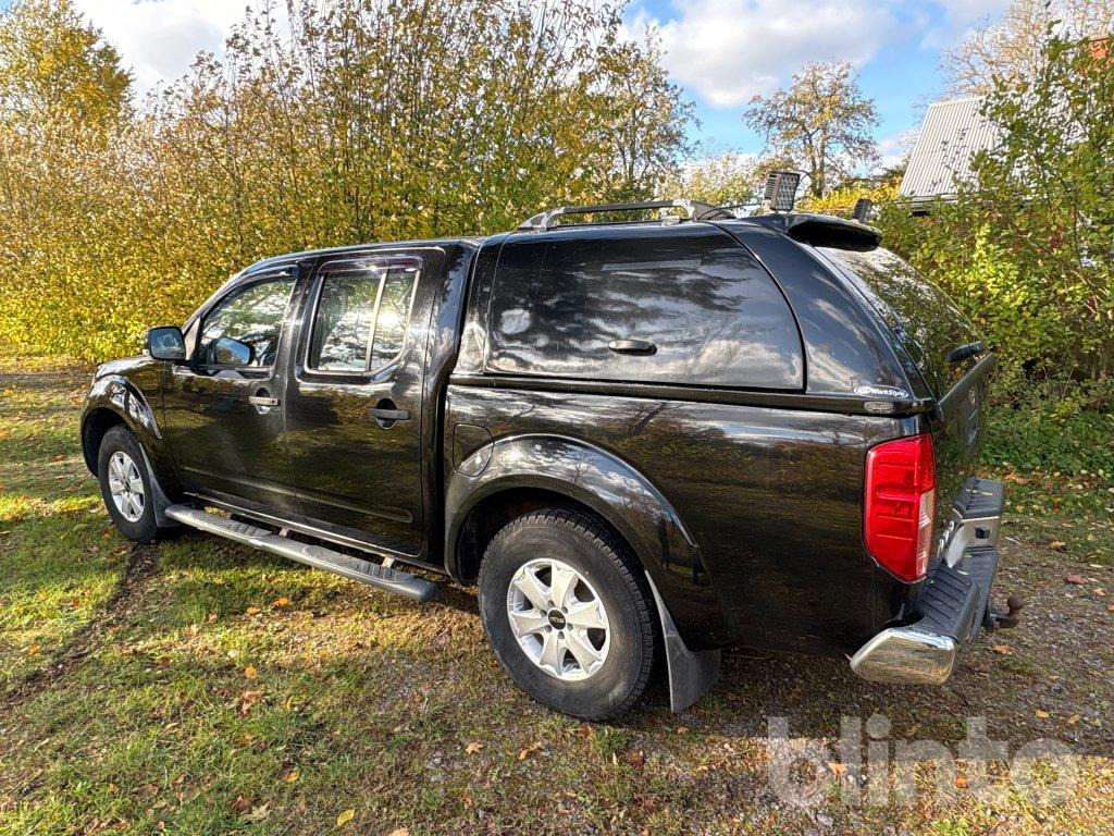NISSAN Navara - Пикап: фото 3 NISSAN Navara - Пикап: фото 3