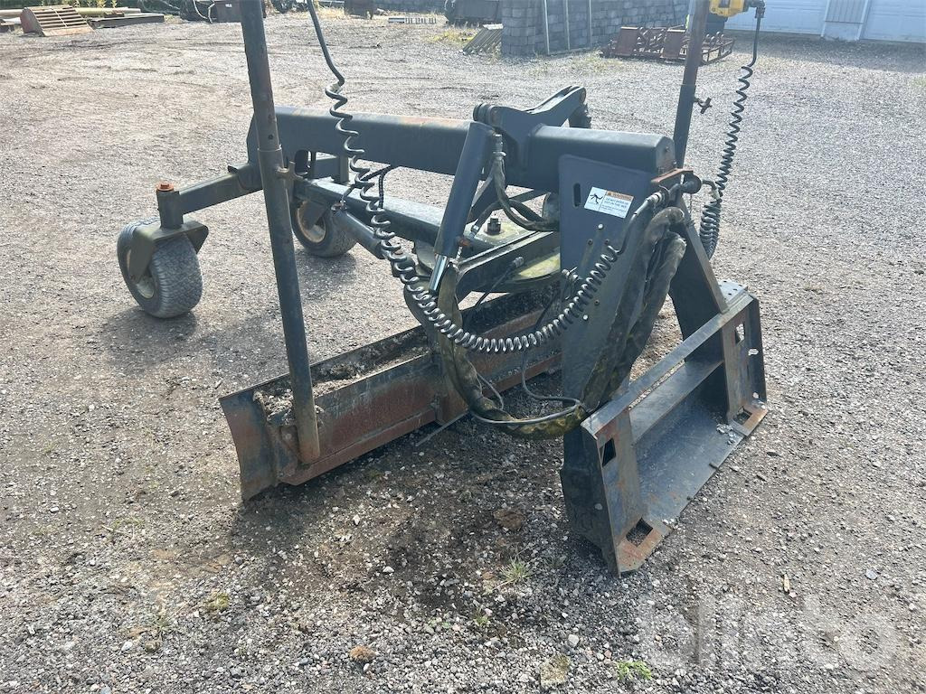 Bobcat Grader - Trimble Laser - Навесное оборудование для Грейдеров: фото 5 Bobcat Grader - Trimble Laser - Навесное оборудование для Грейдеров: фото 5