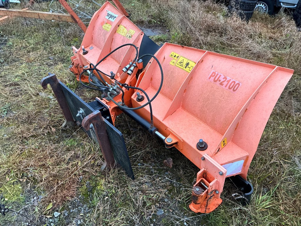 Pronar Kacper PU-2100 - Отвал: фото 1 Pronar Kacper PU-2100 - Отвал: фото 1