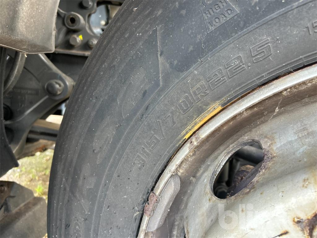 Тягач Mercedes-Benz Actros (2013): фото 31 Тягач Mercedes-Benz Actros (2013): фото 31