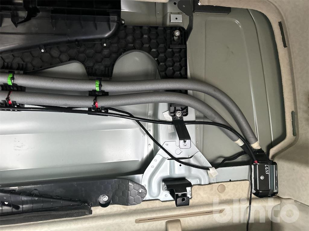 Тягач Mercedes-Benz Actros (2013): фото 22 Тягач Mercedes-Benz Actros (2013): фото 22