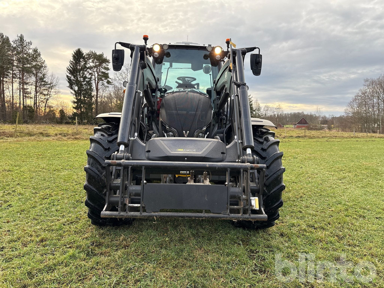 VALTRA N175 Direct - Трактор: фото 2 VALTRA N175 Direct - Трактор: фото 2