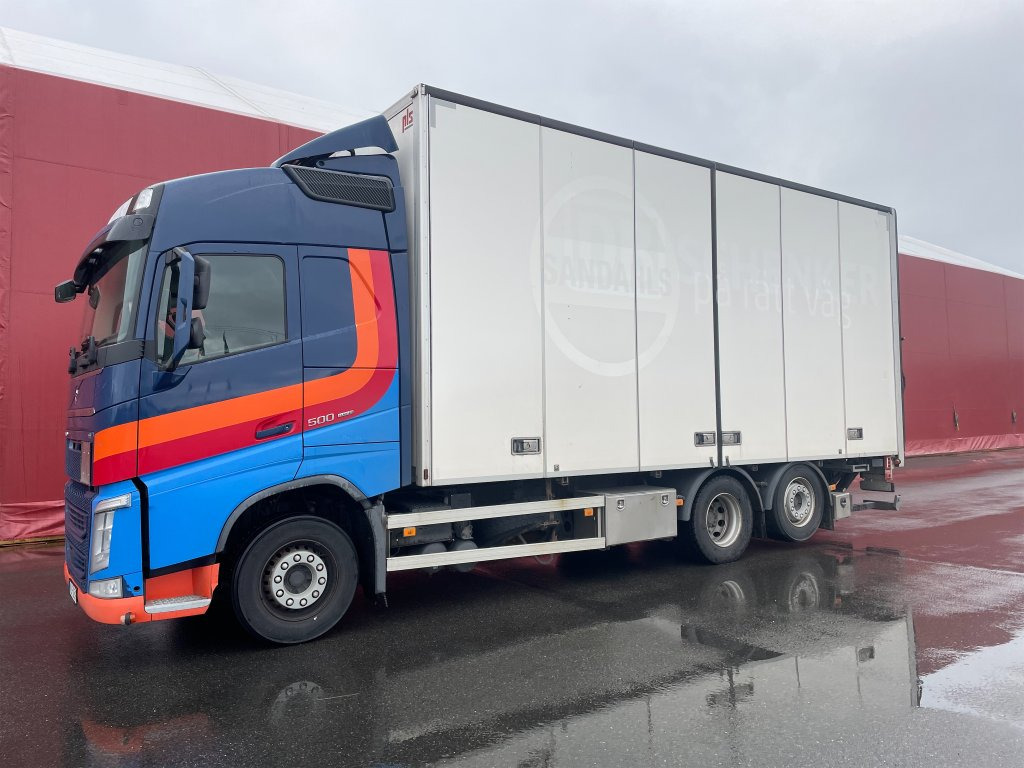 VOLVO FH 500 6x2*2 - Грузовик с закрытым кузовом: фото 1 VOLVO FH 500 6x2*2 - Грузовик с закрытым кузовом: фото 1