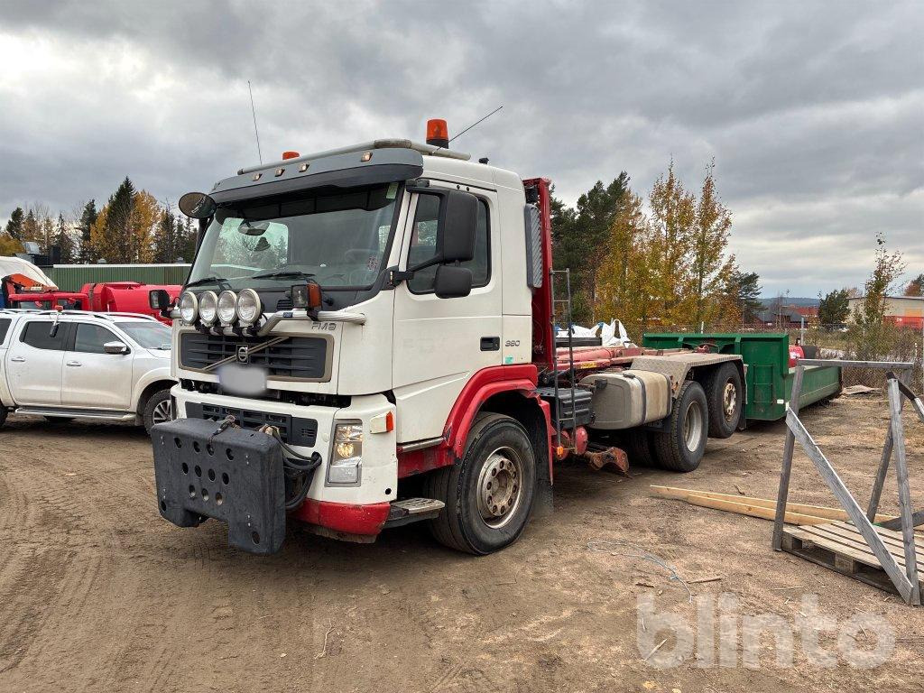 VOLVO FM9 6X2 med underbett - Крюковой мультилифт: фото 1 VOLVO FM9 6X2 med underbett - Крюковой мультилифт: фото 1