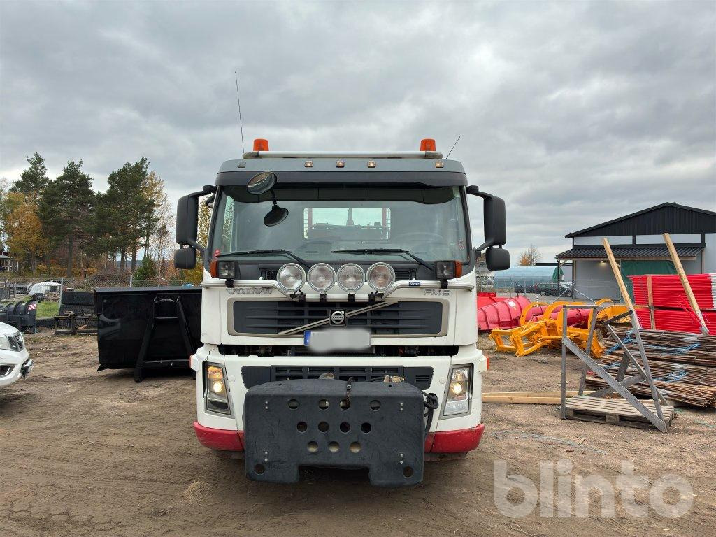 VOLVO FM9 6X2 med underbett - Крюковой мультилифт: фото 2 VOLVO FM9 6X2 med underbett - Крюковой мультилифт: фото 2