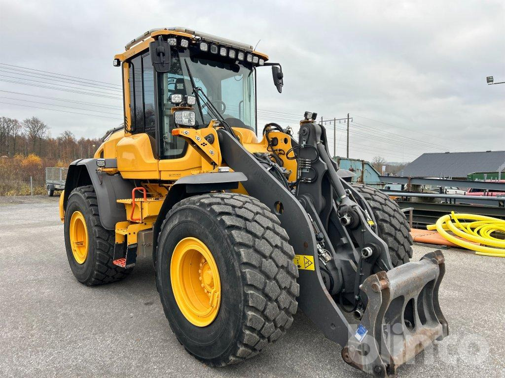 VOLVO L70H - 4305 timmar - Колёсный погрузчик: фото 4 VOLVO L70H - 4305 timmar - Колёсный погрузчик: фото 4