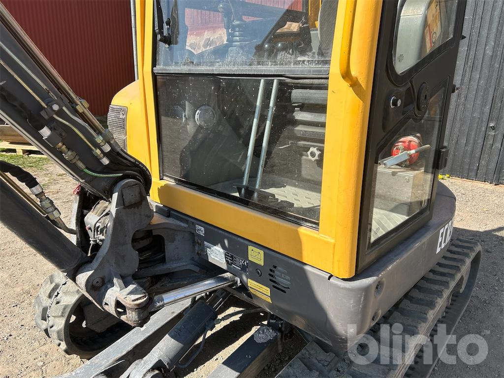 Мини-экскаватор Volvo ECR38: фото 19