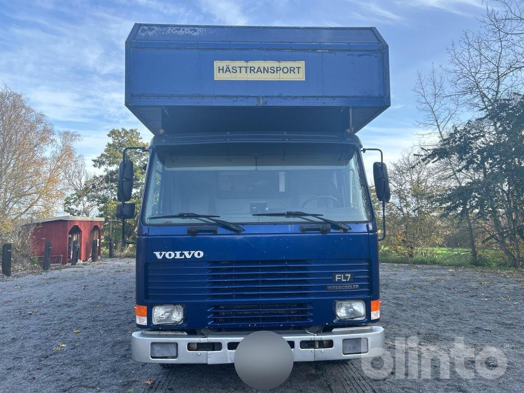 Volvo FL7 4X2 - Коневоз: фото 2 Volvo FL7 4X2 - Коневоз: фото 2