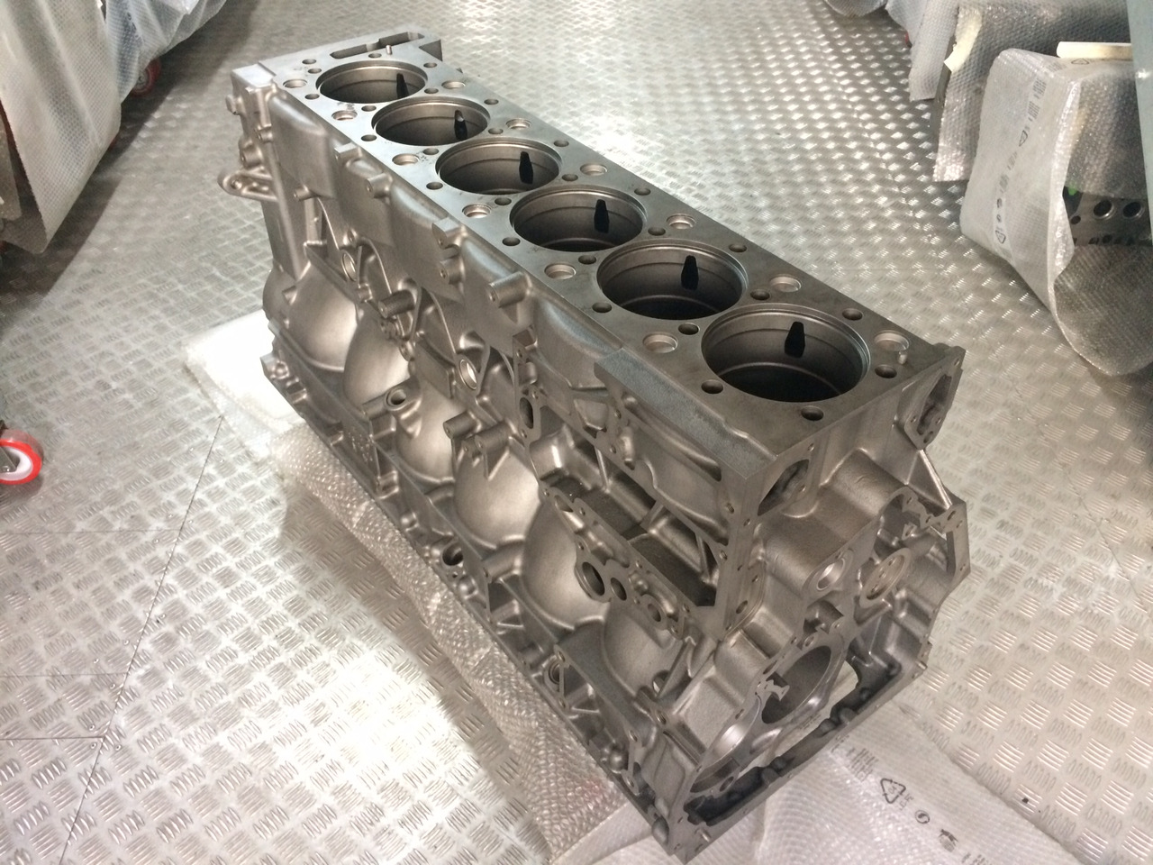 BASAMENTO MAN D2676 - EURO 6 - Картер: фото 1 BASAMENTO MAN D2676 - EURO 6 - Картер: фото 1