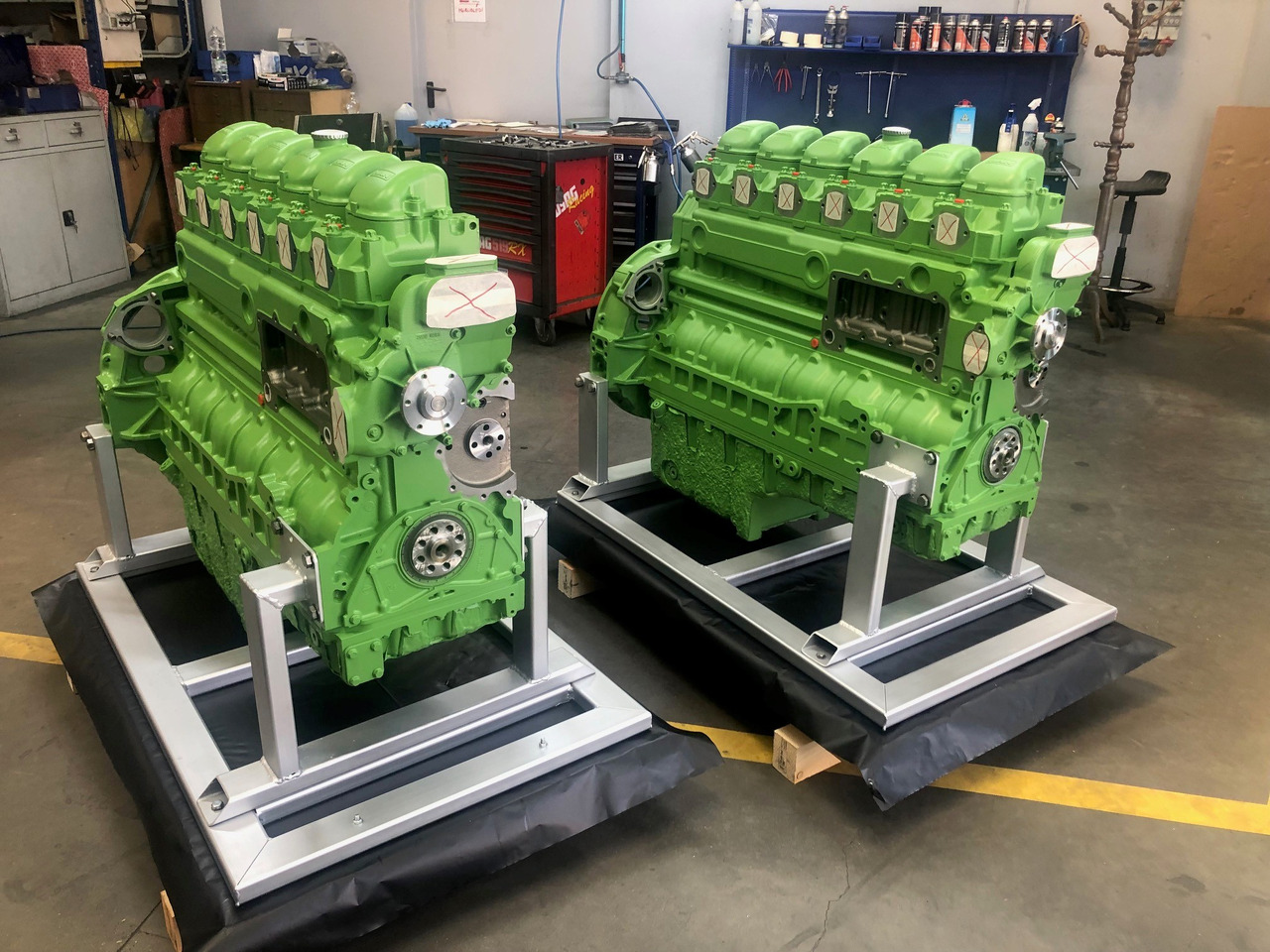 MOTORE SEMI-COMPLETO MAN D2866LE401 / D2866 LE401 - D2866LE402 / D2866 LE402 - D2866LE403 / D2866 LE403 - D2866LE405 / D2866 LE405 - Двигатель: фото 3 MOTORE SEMI-COMPLETO MAN D2866LE401 / D2866 LE401 - D2866LE402 / D2866 LE402 - D2866LE403 / D2866 LE403 - D2866LE405 / D2866 LE405 - Двигатель: фото 3