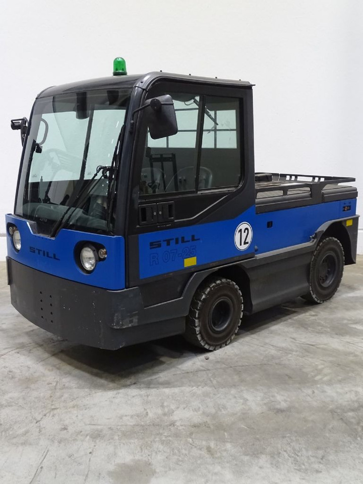 Linde P250 - Складской тягач: фото 5 Linde P250 - Складской тягач: фото 5