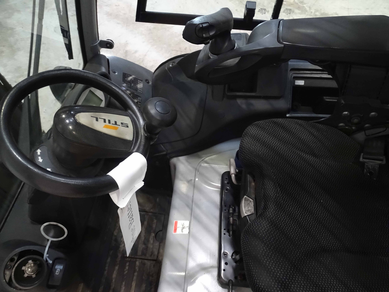 Still RX60-25 - Электропогрузчик: фото 3 Still RX60-25 - Электропогрузчик: фото 3