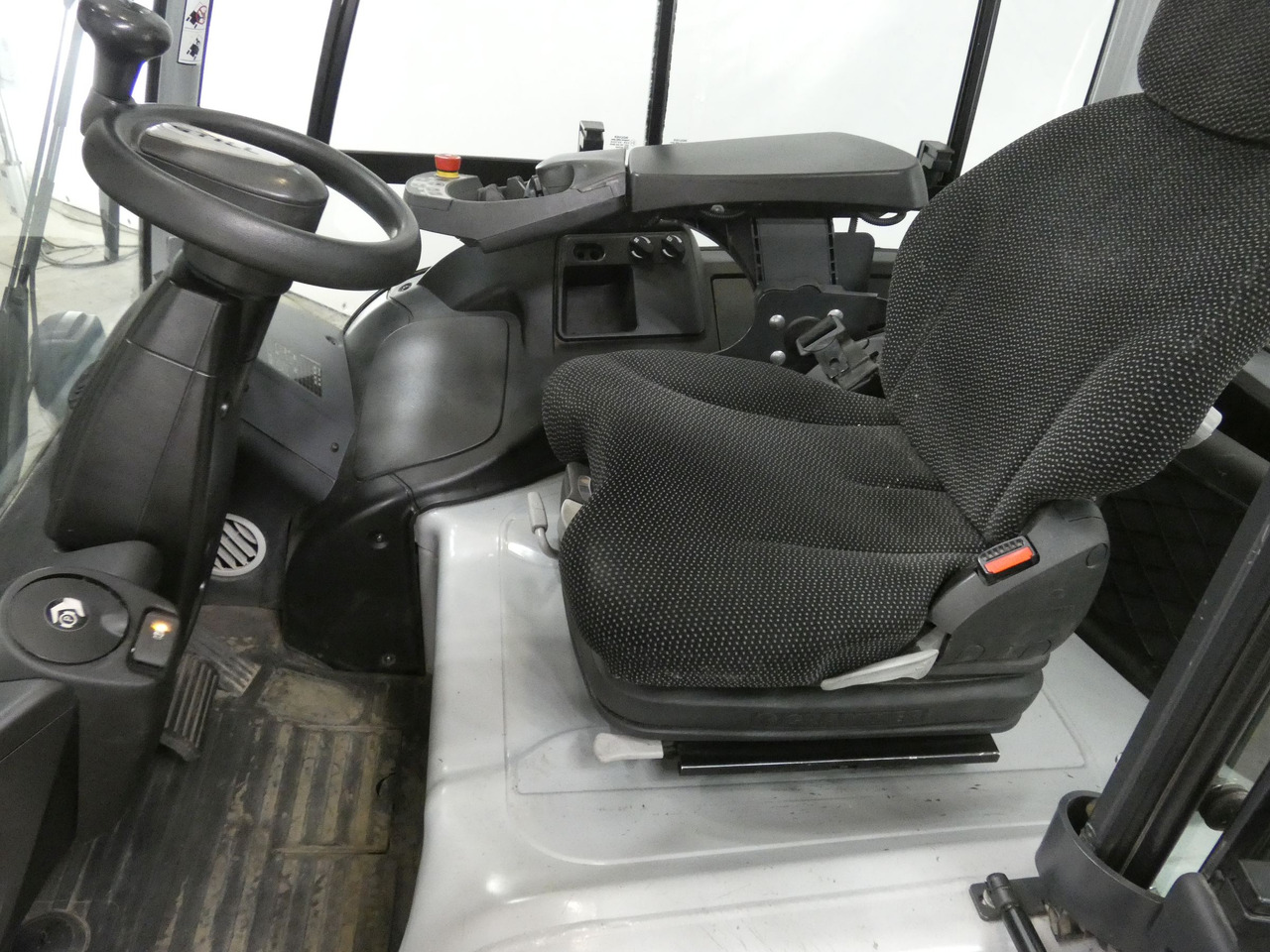 Still RX60-35 - Электропогрузчик: фото 3 Still RX60-35 - Электропогрузчик: фото 3