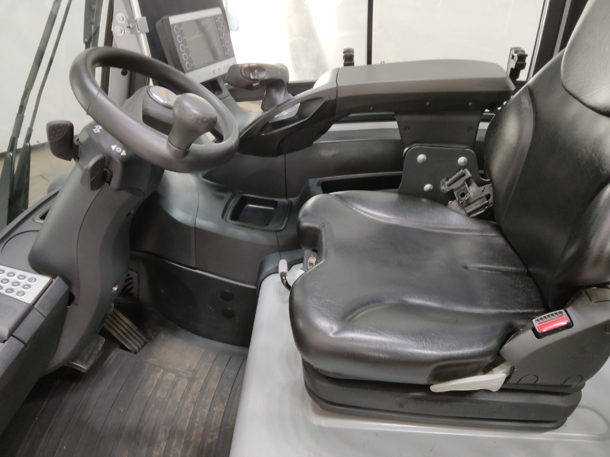 Still RX60-50 - Электропогрузчик: фото 3 Still RX60-50 - Электропогрузчик: фото 3