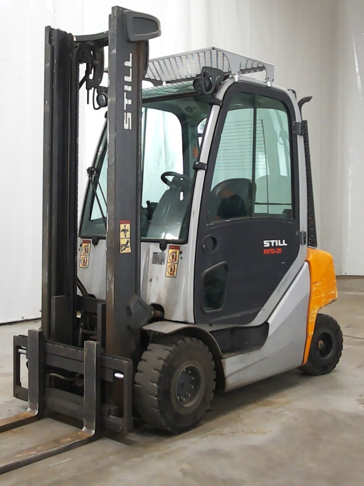 Still RX70-25 - Дизельный погрузчик: фото 1 Still RX70-25 - Дизельный погрузчик: фото 1