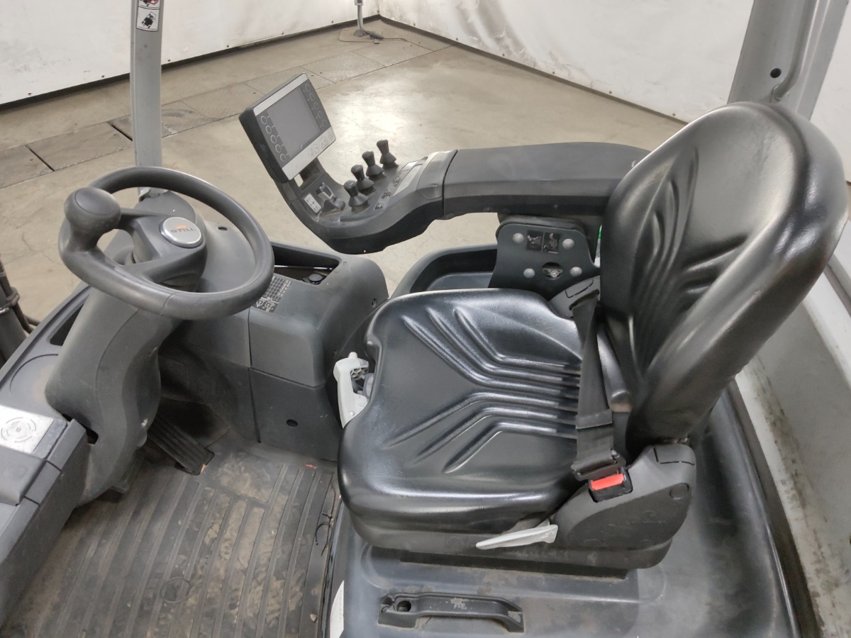 Still RX70-25T - Вилочный погрузчик: фото 3 Still RX70-25T - Вилочный погрузчик: фото 3