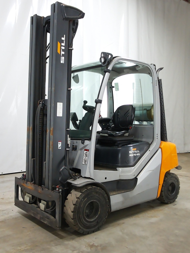 Still RX70-25T - Вилочный погрузчик: фото 1 Still RX70-25T - Вилочный погрузчик: фото 1