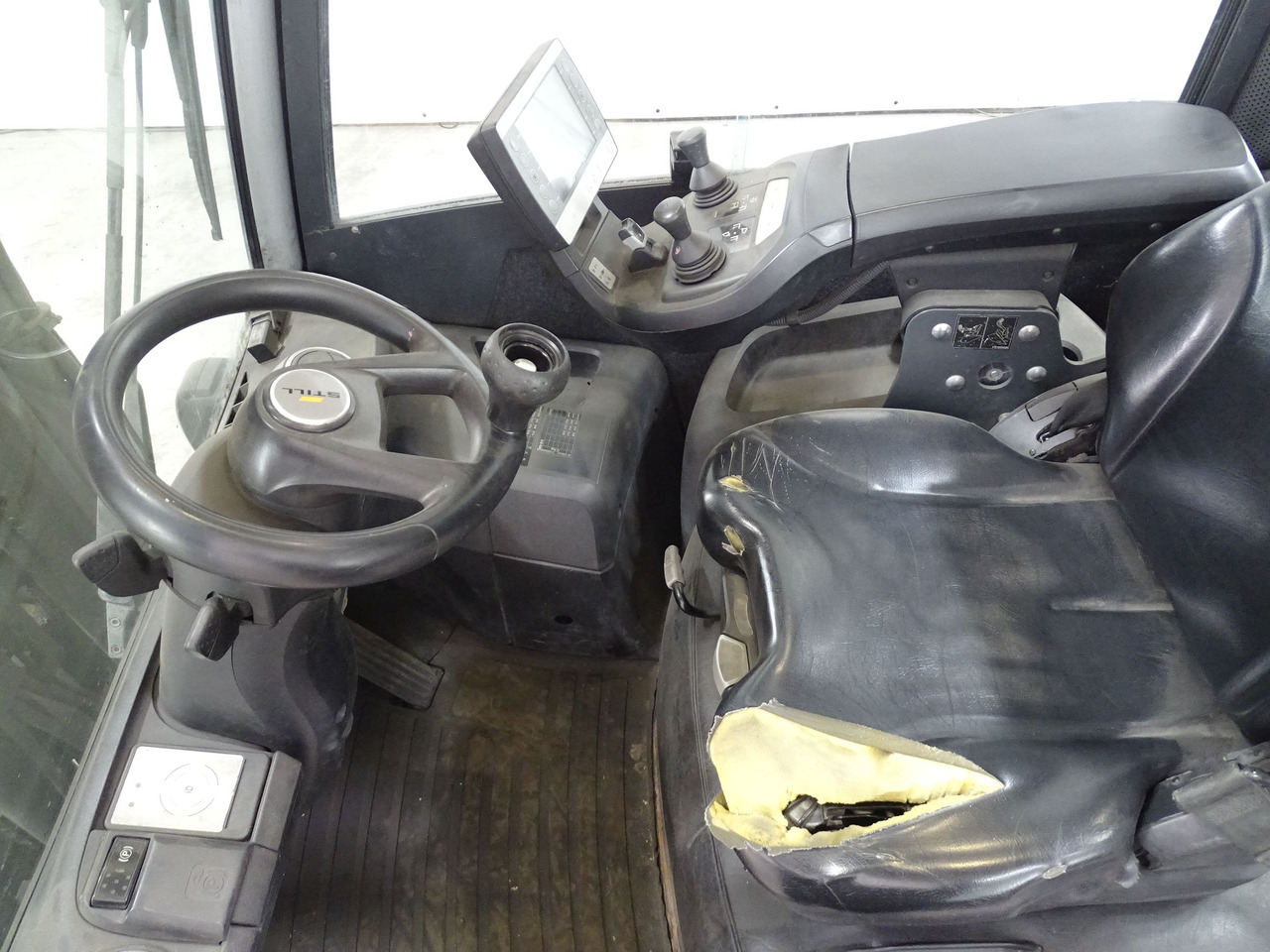 Still RX70-30T - Вилочный погрузчик: фото 3 Still RX70-30T - Вилочный погрузчик: фото 3