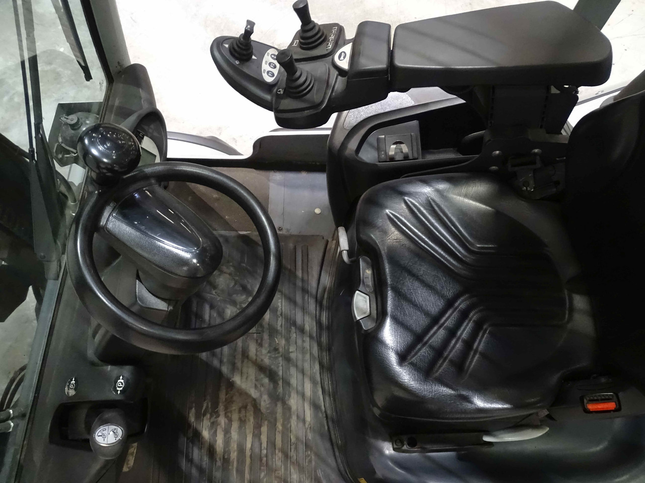 Still RX70-50T/600 - Вилочный погрузчик: фото 3 Still RX70-50T/600 - Вилочный погрузчик: фото 3