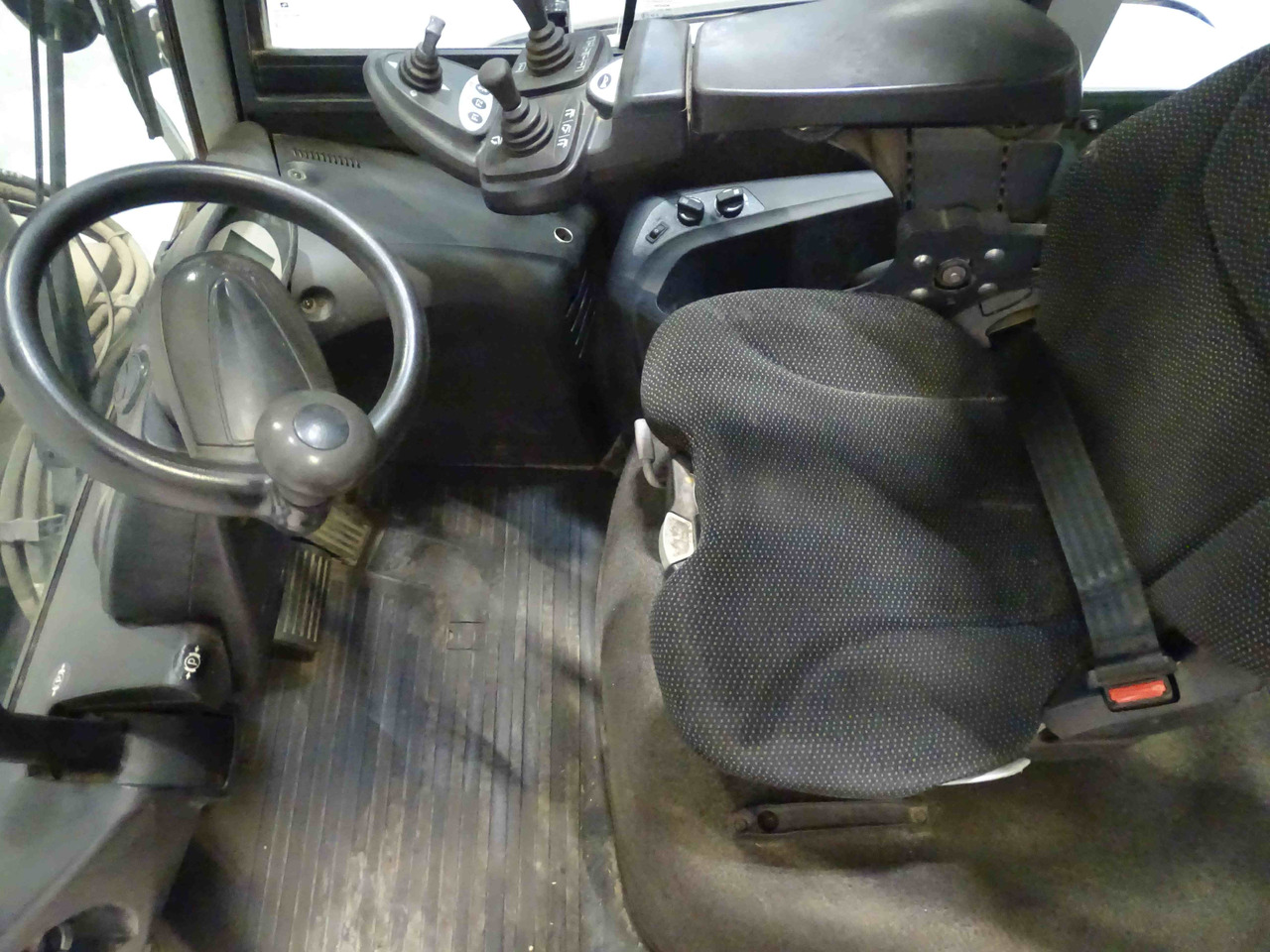 Still RX70-60 - Дизельный погрузчик: фото 3 Still RX70-60 - Дизельный погрузчик: фото 3