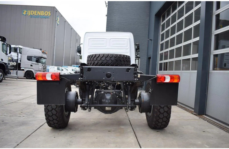 Mercedes-Benz Atego 1725 4x4 Chassis Cabin (2 units) - Грузовик-шасси: фото 5 Mercedes-Benz Atego 1725 4x4 Chassis Cabin (2 units) - Грузовик-шасси: фото 5