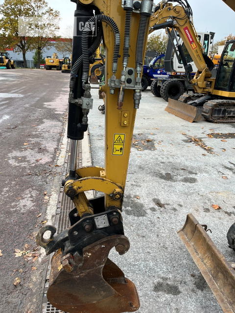 Мини-экскаватор Cat 301.8-05A: фото 7 Мини-экскаватор Cat 301.8-05A: фото 7