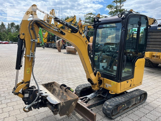 Cat 301.8-05A - Мини-экскаватор: фото 1 Cat 301.8-05A - Мини-экскаватор: фото 1