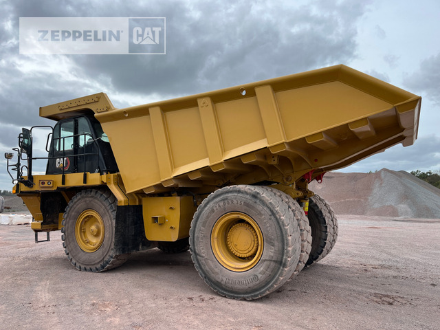 Cat 775G - Карьерный самосвал: фото 3 Cat 775G - Карьерный самосвал: фото 3