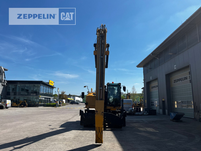 Cat MH3024-06C - Перегружатель: фото 3 Cat MH3024-06C - Перегружатель: фото 3