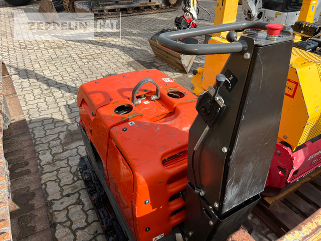 Husqvarna FS250 - Виброплита: фото 3 Husqvarna FS250 - Виброплита: фото 3