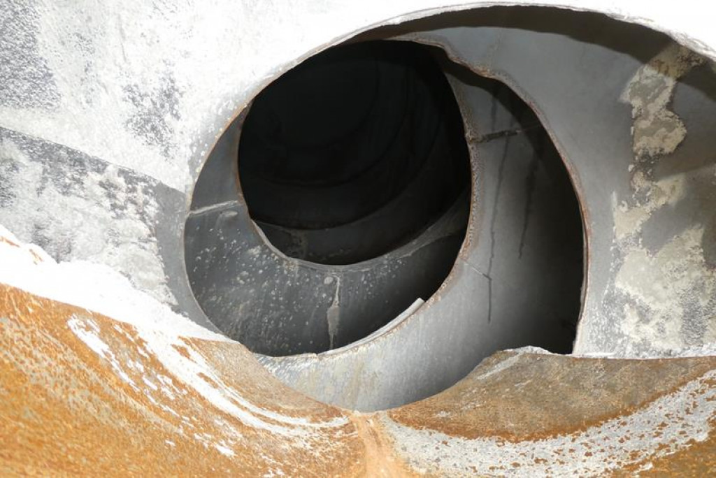 MERCEDES-BENZ Actros 3235 B 8x4 Betonmischer Stetter 9m³ -Deutsch - Грузовик: фото 3 MERCEDES-BENZ Actros 3235 B 8x4 Betonmischer Stetter 9m³ -Deutsch - Грузовик: фото 3