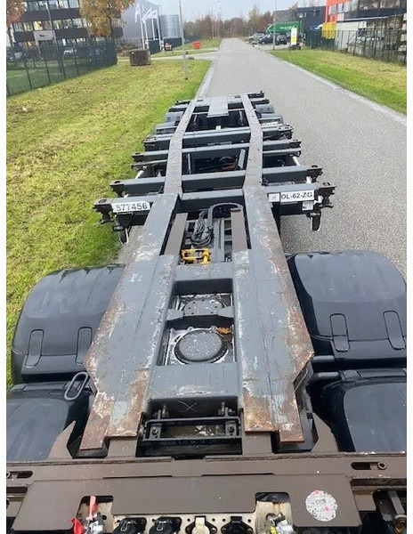 Krone SD multi containerchassis ,3 ASSER , 20-30-40-45 VOET containers - Полуприцеп-контейнеровоз/ Сменный кузов: фото 5 Krone SD multi containerchassis ,3 ASSER , 20-30-40-45 VOET containers - Полуприцеп-контейнеровоз/ Сменный кузов: фото 5