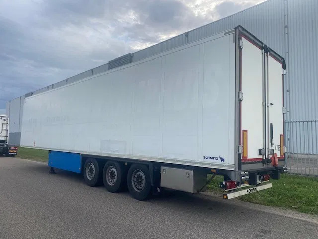 Schmitz Cargobull 2 temp, SCB 53B koelvries met carrier vector 1950MT met tussenwand , 2 verdampers - Полуприцеп-рефрижератор: фото 4 Schmitz Cargobull 2 temp, SCB 53B koelvries met carrier vector 1950MT met tussenwand , 2 verdampers - Полуприцеп-рефрижератор: фото 4