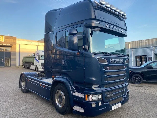 Scania R580 V8 topline , euro 6, retarder , hydrauliek , nette trekker.. - Тягач: фото 2 Scania R580 V8 topline , euro 6, retarder , hydrauliek , nette trekker.. - Тягач: фото 2