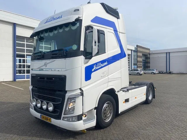 Volvo FH 13.460 XL cabine, euro 6 , full spoilered, smart tacho , new clutch ,beauty..... - Тягач: фото 1 Volvo FH 13.460 XL cabine, euro 6 , full spoilered, smart tacho , new clutch ,beauty..... - Тягач: фото 1