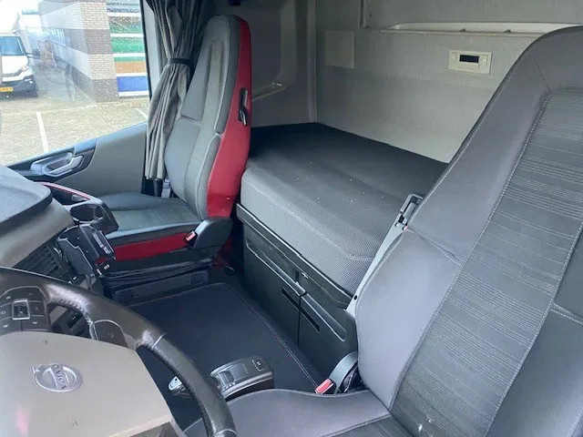 Volvo FH 500 globe euro 6 full spoilered, mot approval - Тягач: фото 4 Volvo FH 500 globe euro 6 full spoilered, mot approval - Тягач: фото 4