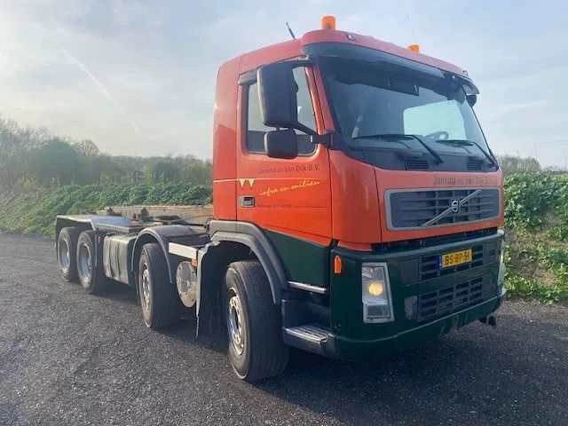 Volvo FM 440 8x4 ,containersysteem, handgeschakeld, luchtvering, naafreductie... - Тросовый мультилифт: фото 2 Volvo FM 440 8x4 ,containersysteem, handgeschakeld, luchtvering, naafreductie... - Тросовый мультилифт: фото 2