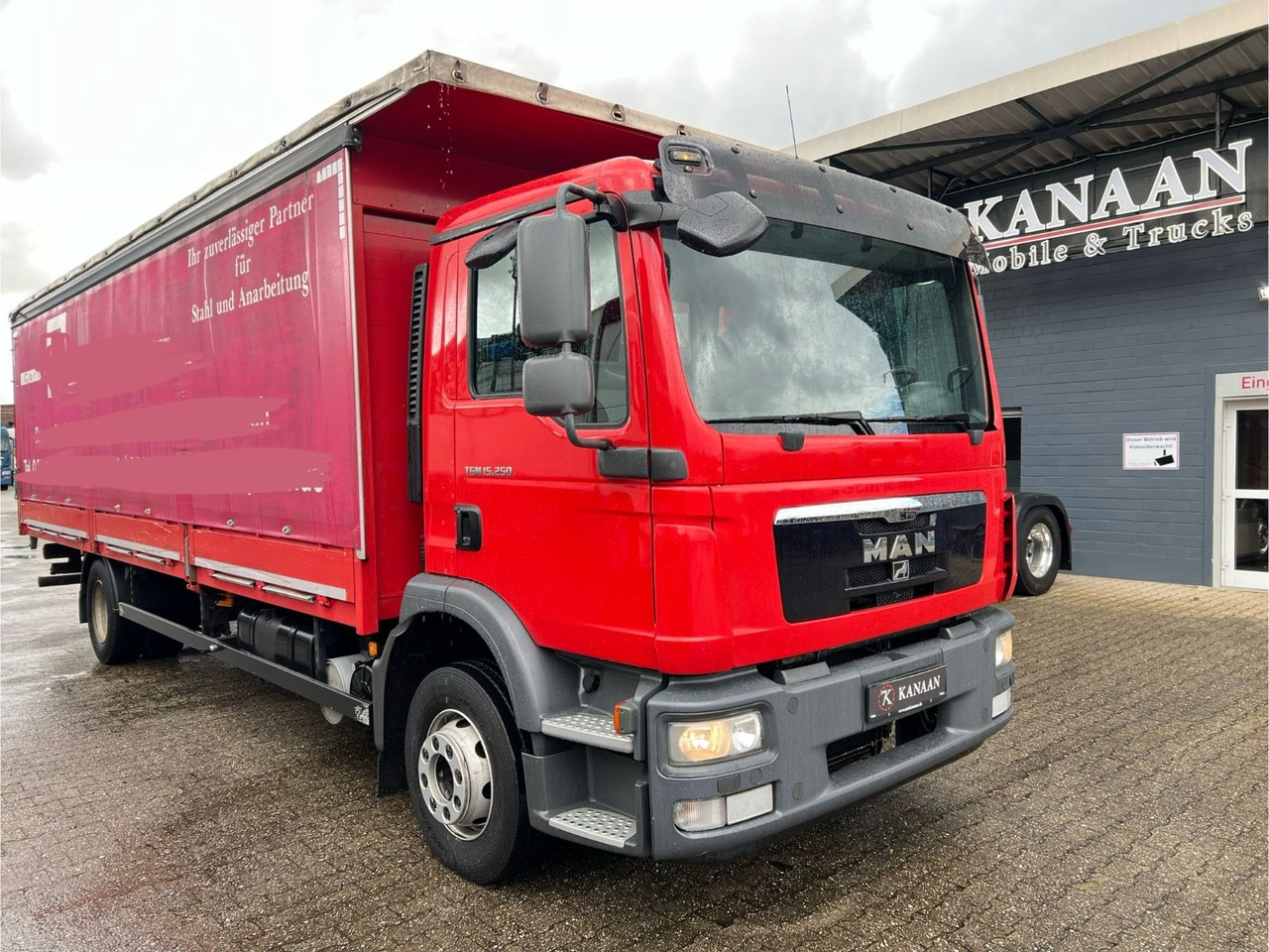 MAN TGM 15.250 Spezial Aufbau Langmaterial 7,5m - Тентованный грузовик: фото 1 MAN TGM 15.250 Spezial Aufbau Langmaterial 7,5m - Тентованный грузовик: фото 1