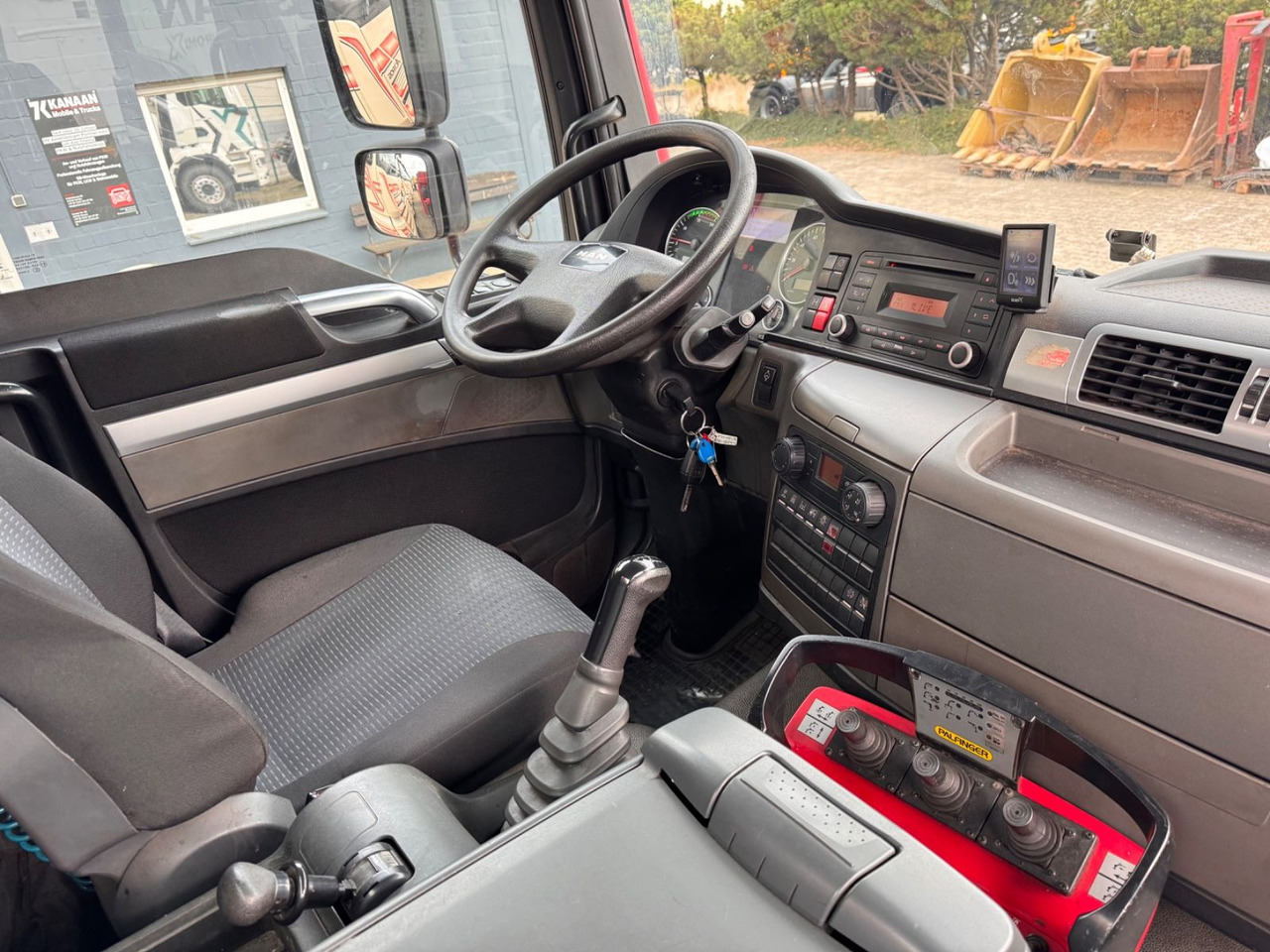 Автоманипулятор MAN TGM 18.340 Langmaterial Palfinger PK13001K Funk: фото 8