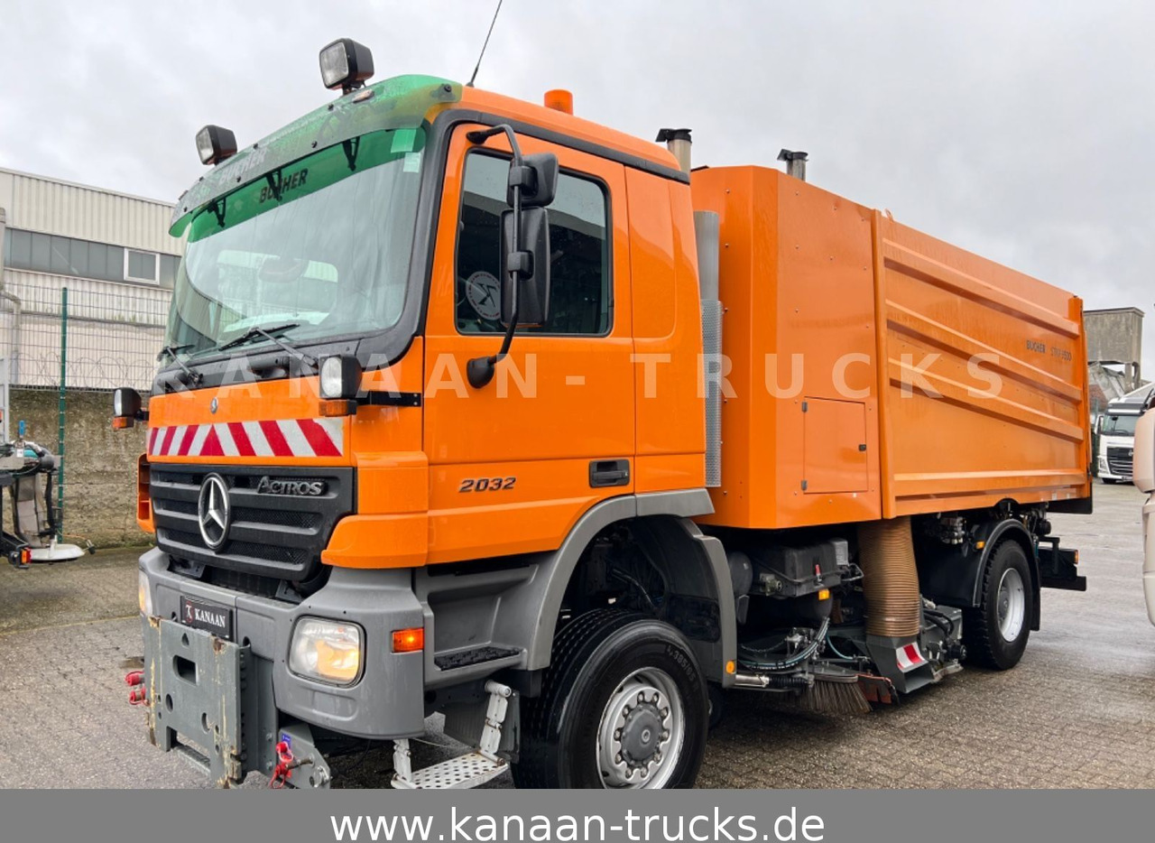 Mercedes-Benz 2032 Actros 4x4 Bucher STKF 9500 AIRPORT KLIMA - Подметально-уборочная машина: фото 3 Mercedes-Benz 2032 Actros 4x4 Bucher STKF 9500 AIRPORT KLIMA - Подметально-уборочная машина: фото 3