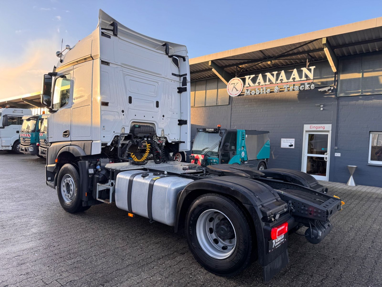 Mercedes-Benz 1846 Actros 5  Hydr. Kipper / Walkingfloor 2-Weg - Тягач: фото 4 Mercedes-Benz 1846 Actros 5  Hydr. Kipper / Walkingfloor 2-Weg - Тягач: фото 4