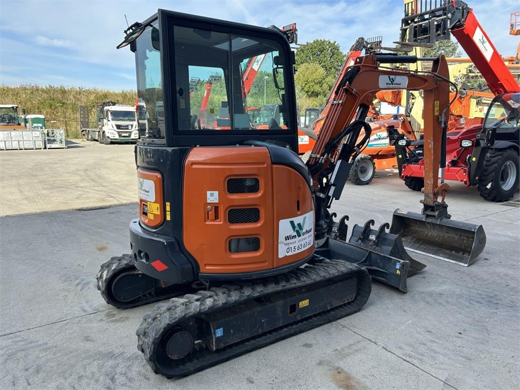 Hitachi ZX33U-6 (7740)  - Мини-экскаватор: фото 5 Hitachi ZX33U-6 (7740)  - Мини-экскаватор: фото 5