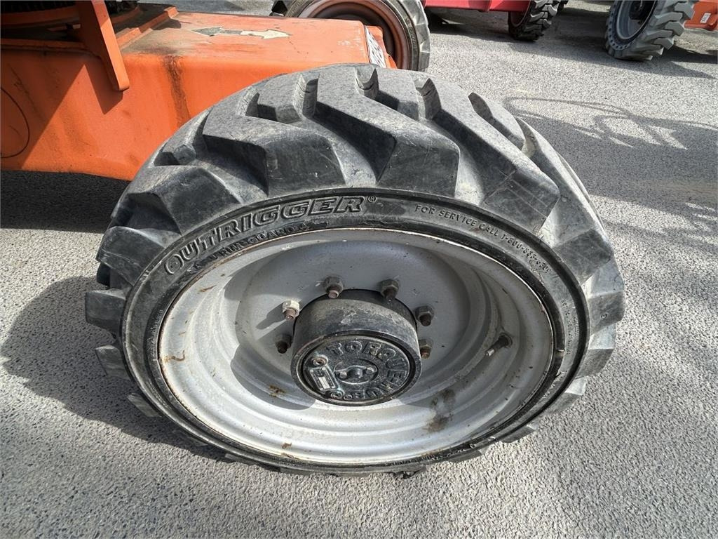 Коленчатый подъемник JLG 340AJ (4972): фото 14 Коленчатый подъемник JLG 340AJ (4972): фото 14