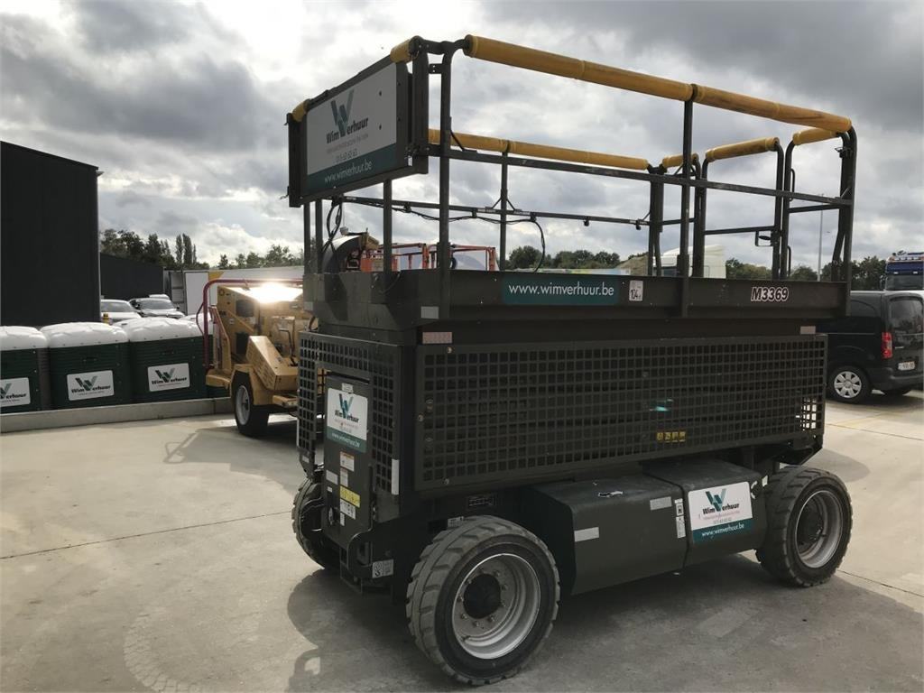 JLG M3369 (4331) - Ножничный подъемник: фото 4 JLG M3369 (4331) - Ножничный подъемник: фото 4