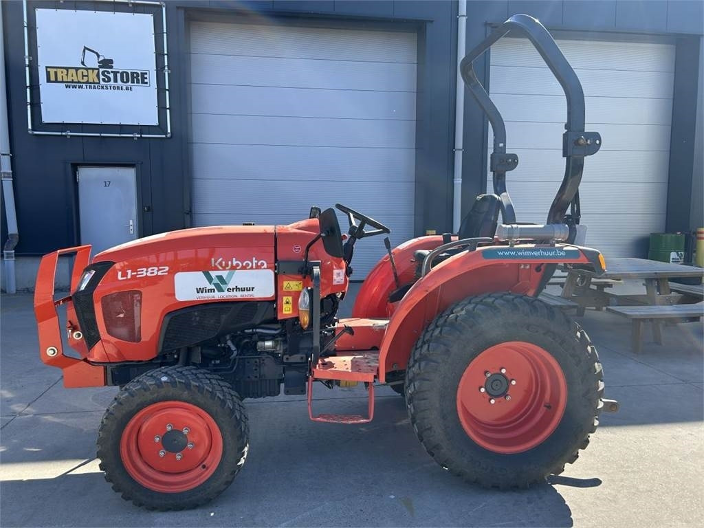 Kubota L1-382 (5283) - Коммунальный трактор: фото 1 Kubota L1-382 (5283) - Коммунальный трактор: фото 1