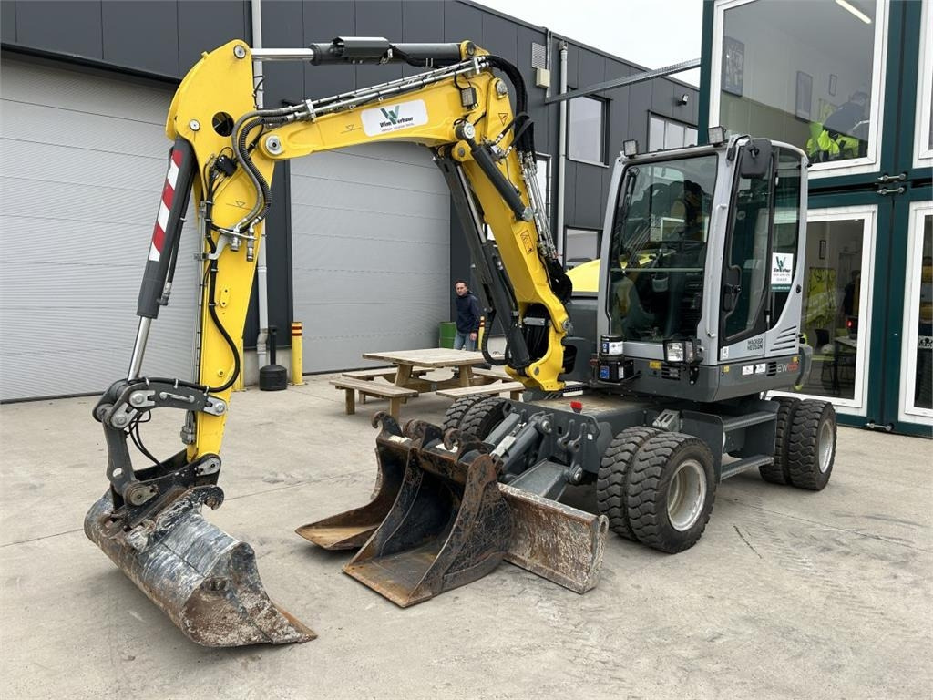 Wacker Neuson EW65 (8946)  - Колёсный экскаватор: фото 2 Wacker Neuson EW65 (8946)  - Колёсный экскаватор: фото 2