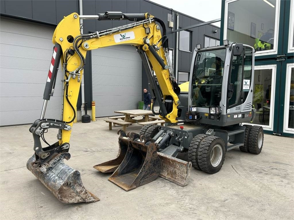 Wacker Neuson EW65 (8946) - Колёсный экскаватор: фото 2 Wacker Neuson EW65 (8946) - Колёсный экскаватор: фото 2